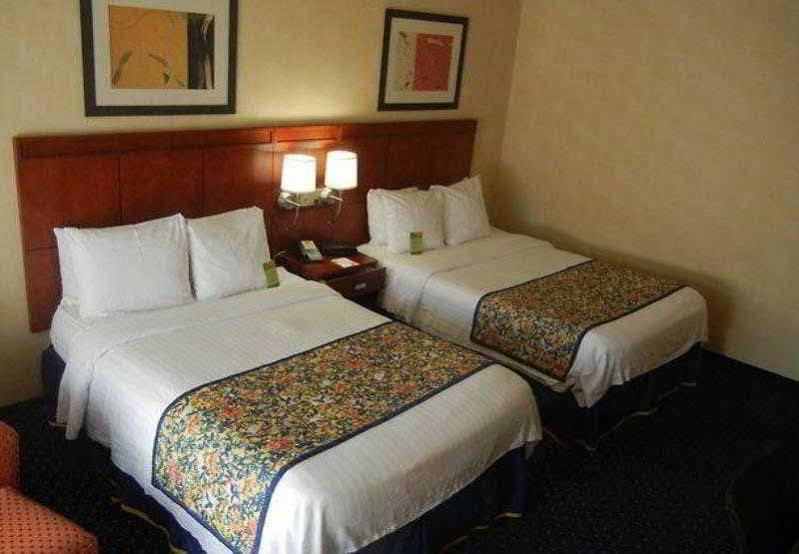 Hotel Courtyard By Marriott New Haven Orange Esterno foto