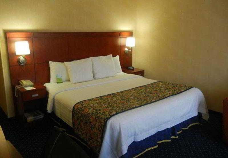Hotel Courtyard By Marriott New Haven Orange Esterno foto